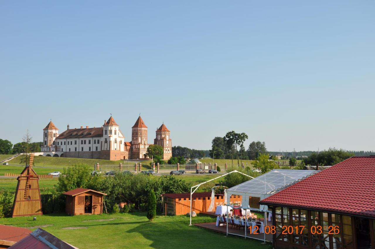 Usadba Zamkovoe Predmestie Hotel Mir Exterior photo